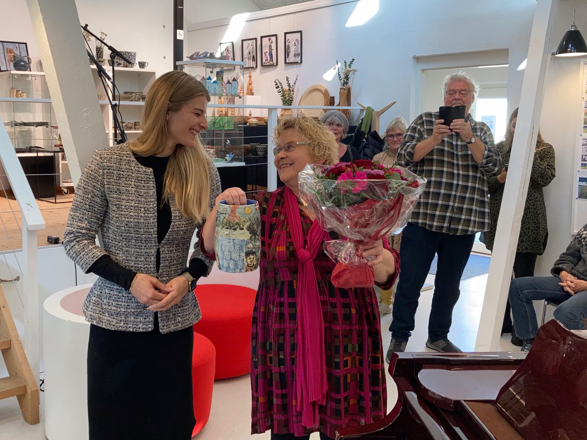 Ane Halsboe-Jørgensen og Birthe Holmgaard.