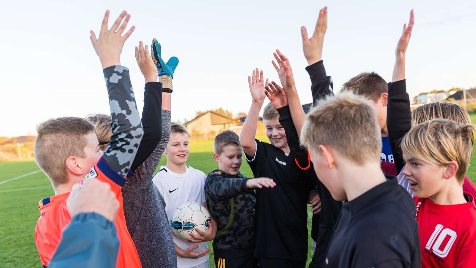 Fodbold-fællesskab i Nørhalne