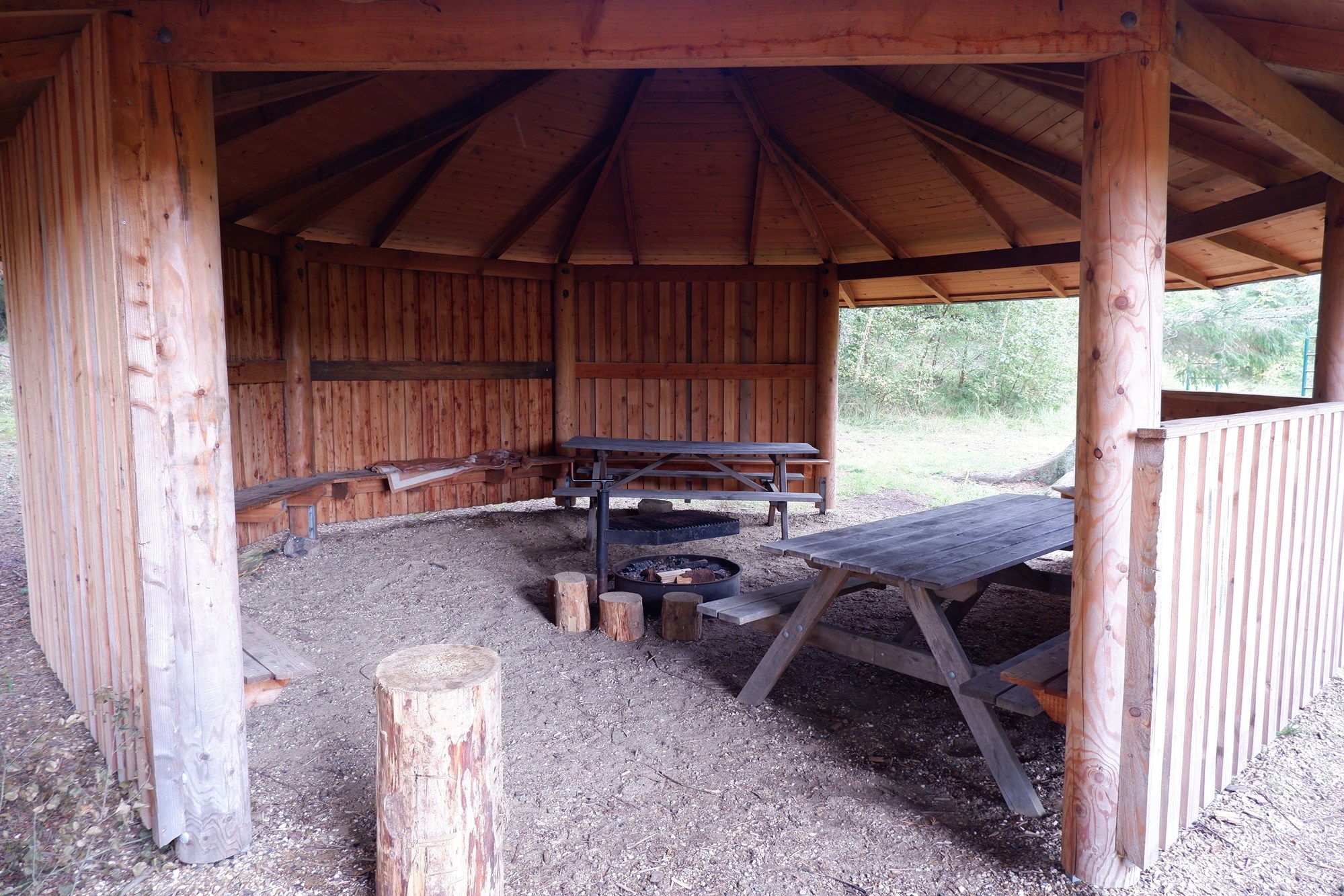 Slettestrand Trailhead bålhytte