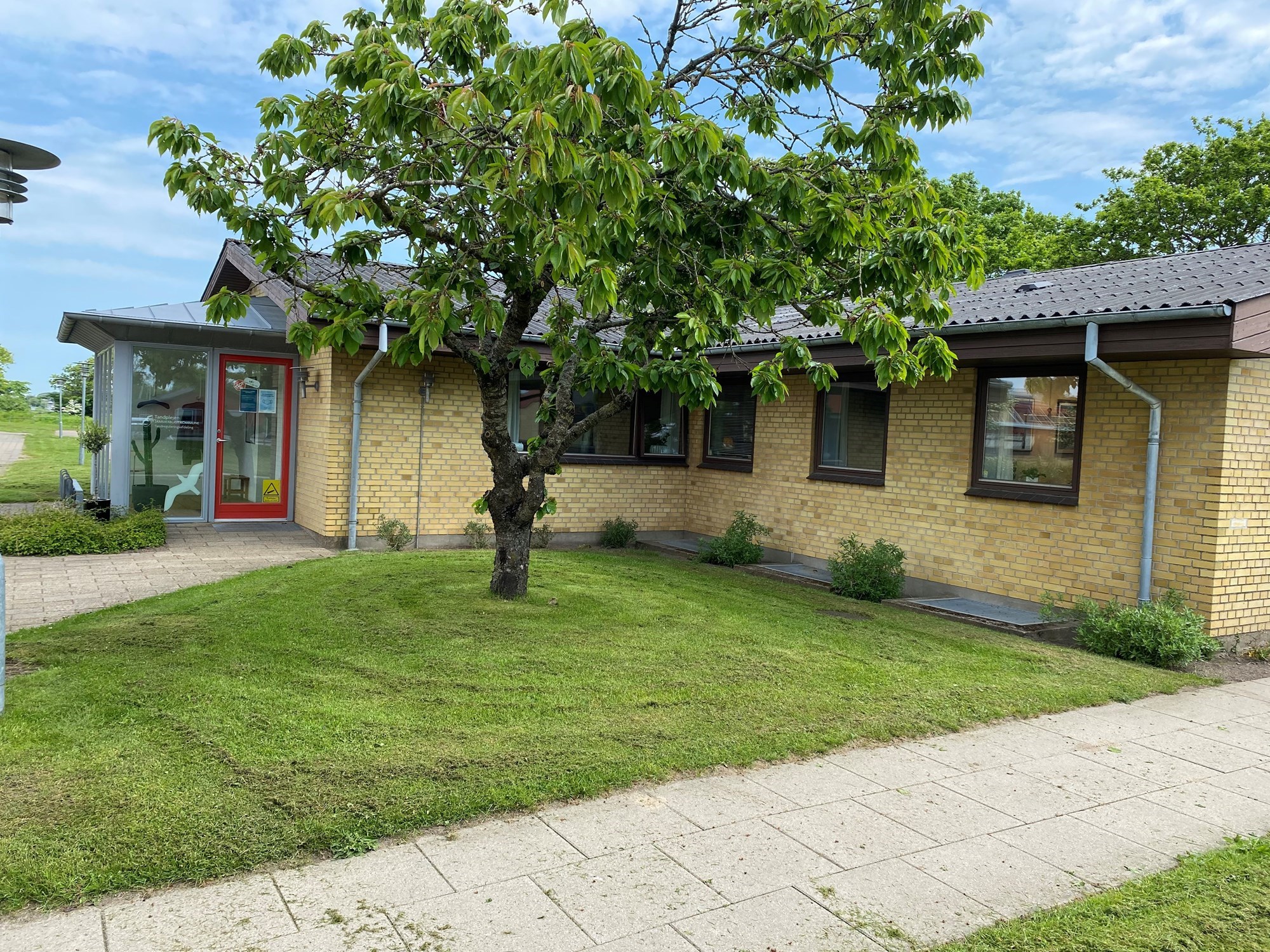 Dette foto viser tandklinikken i Kaas.