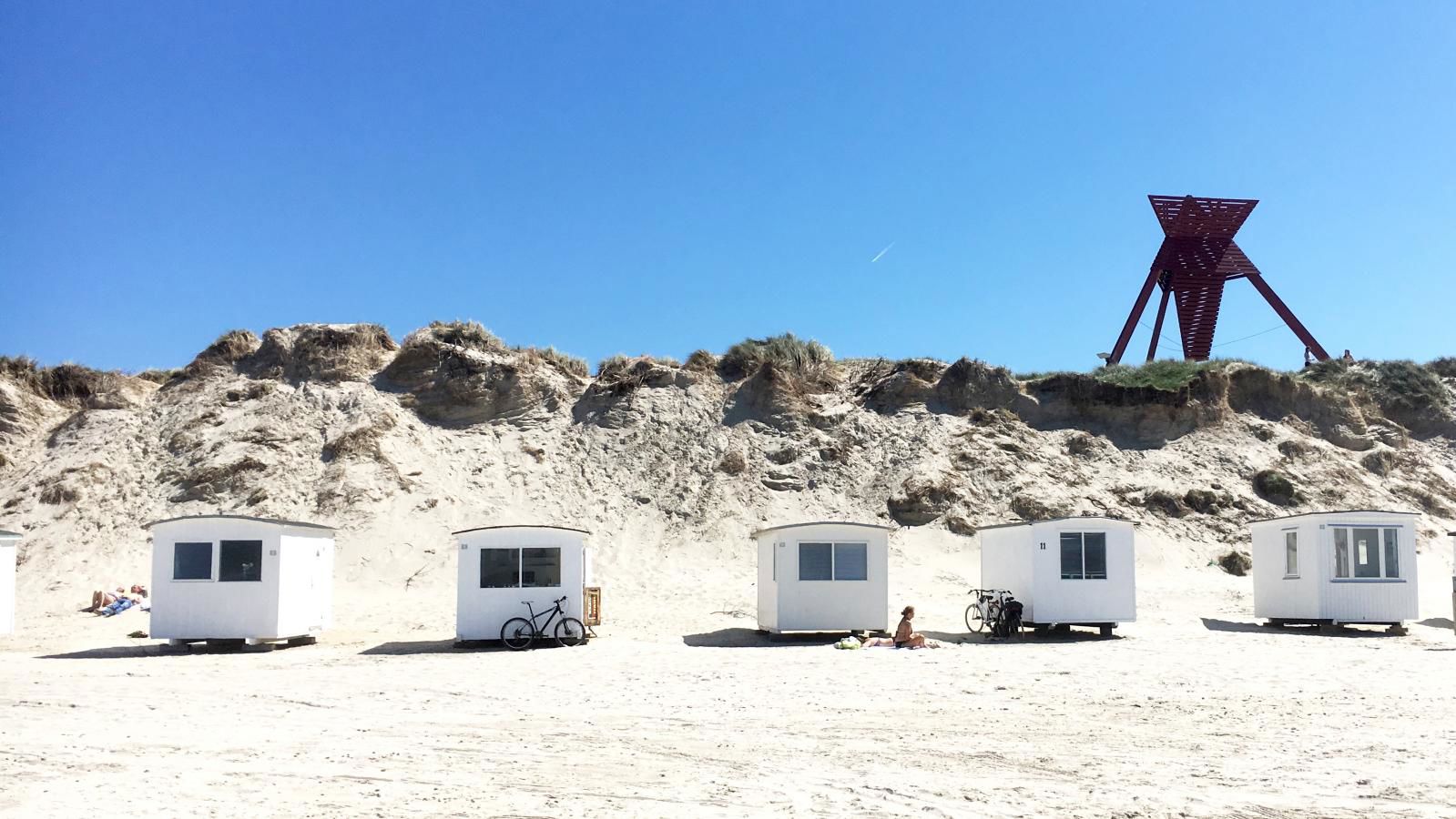 Blokhus Strand Badehuse og sømærke