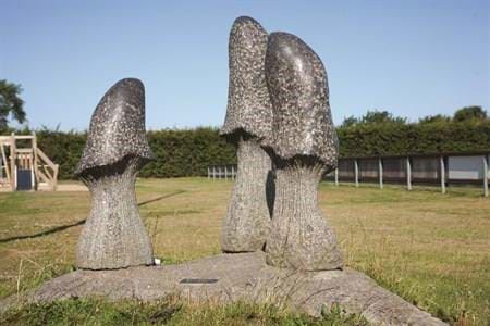 PADDEHATTE skulptur