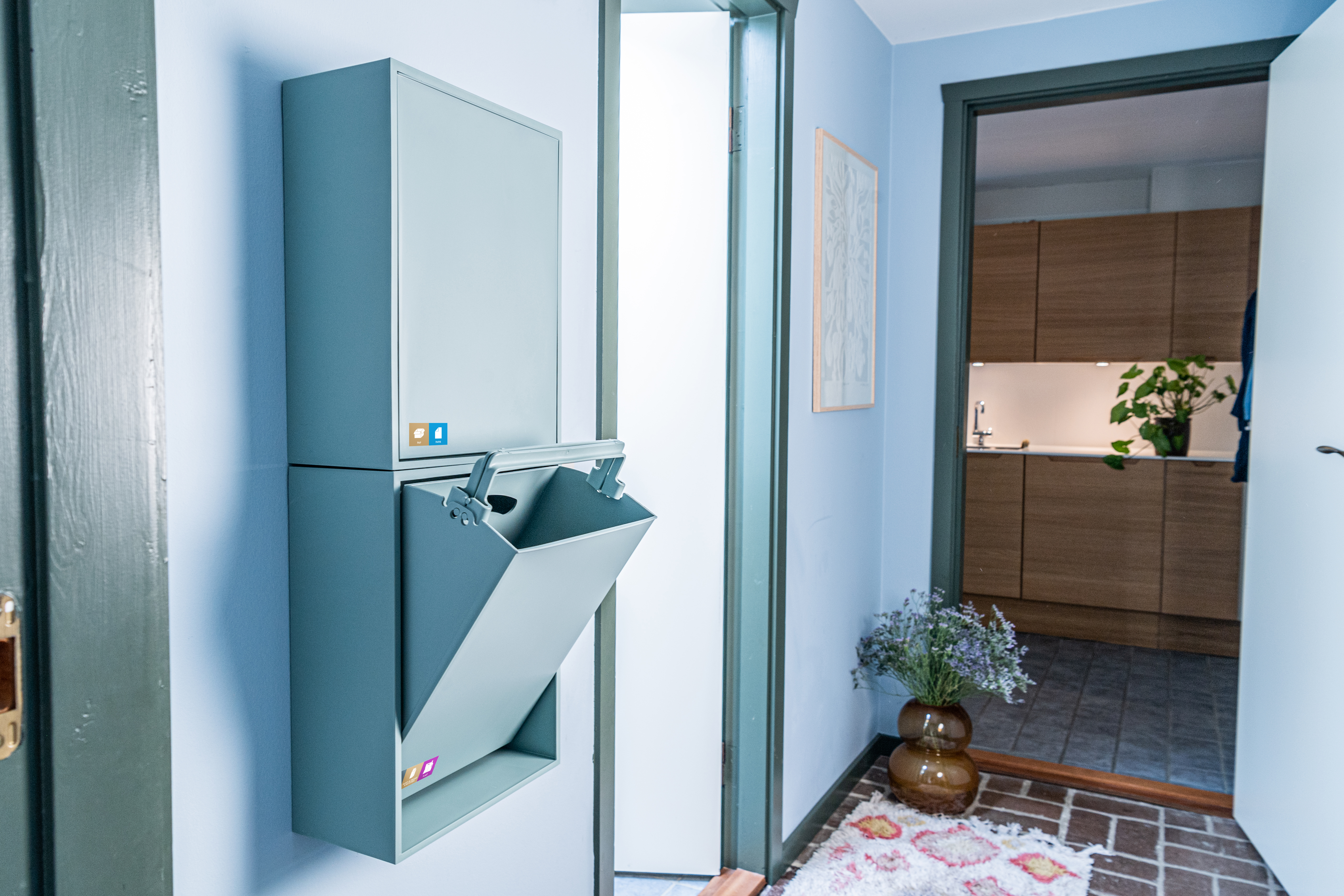 Postkasselignende sorteringsbeholdere