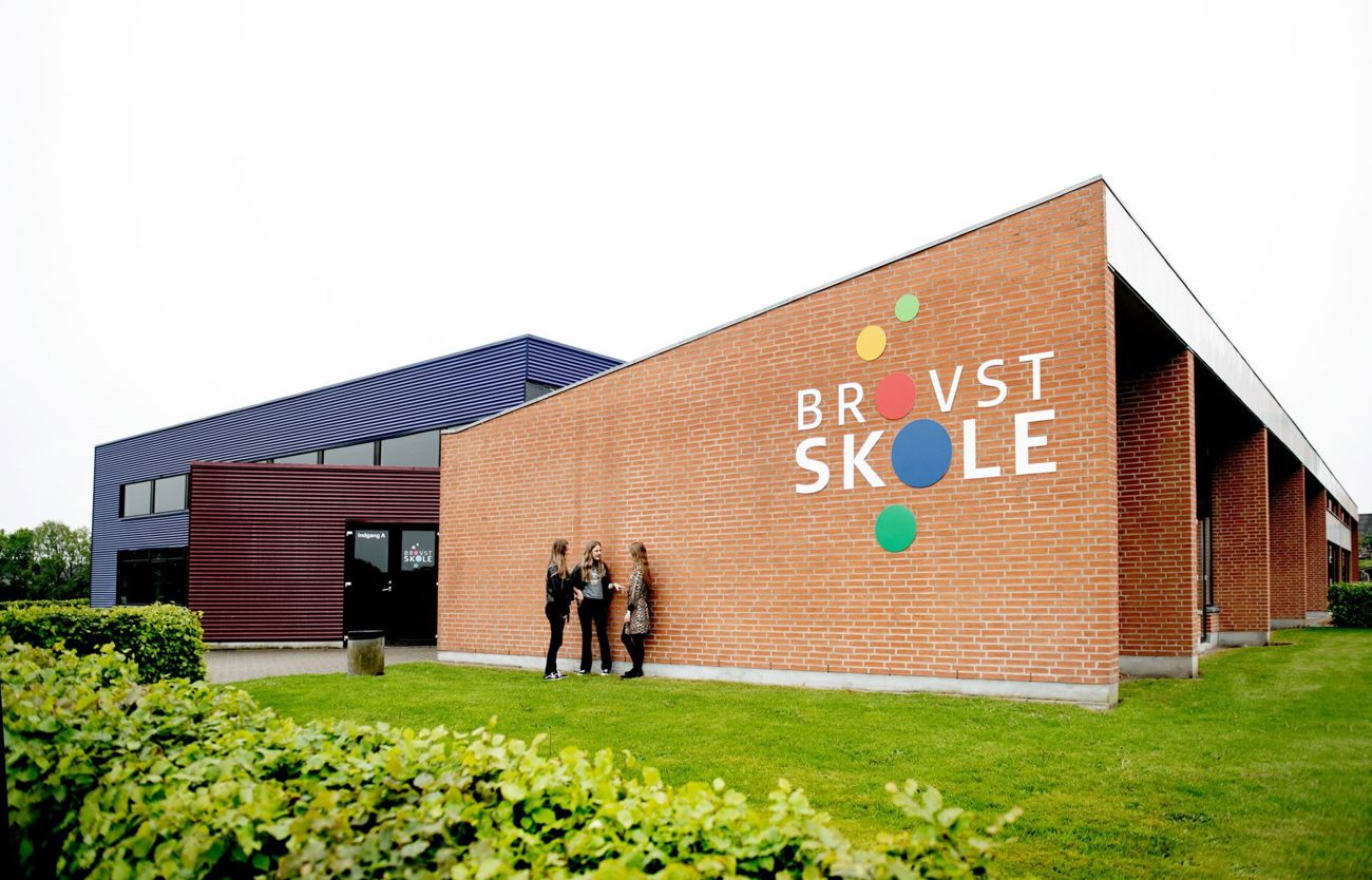 Brovst Skole udefra