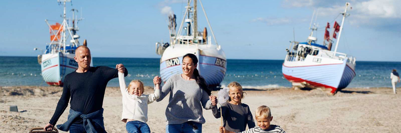 familie på strand