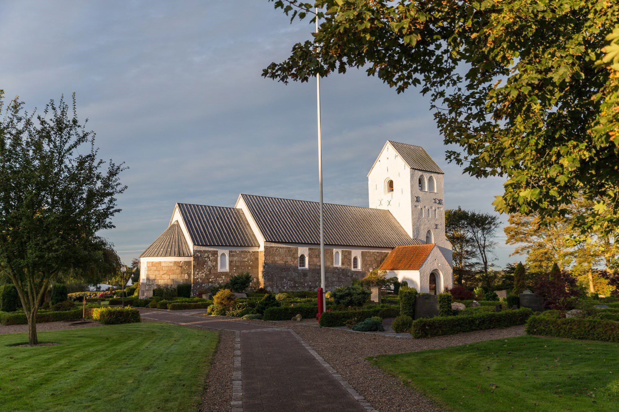 kirke set ude fra