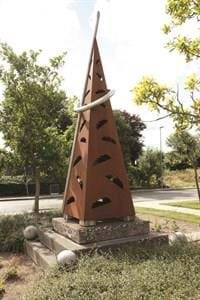 Skulptur ved Brovst Daghøjskole