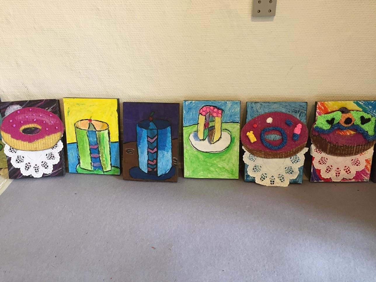 Malerier af lækre kager