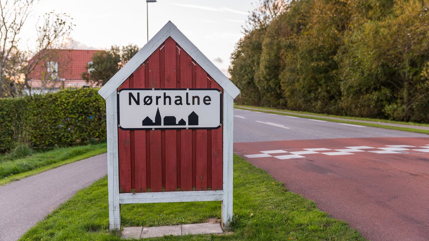 Nørhalne byskilt