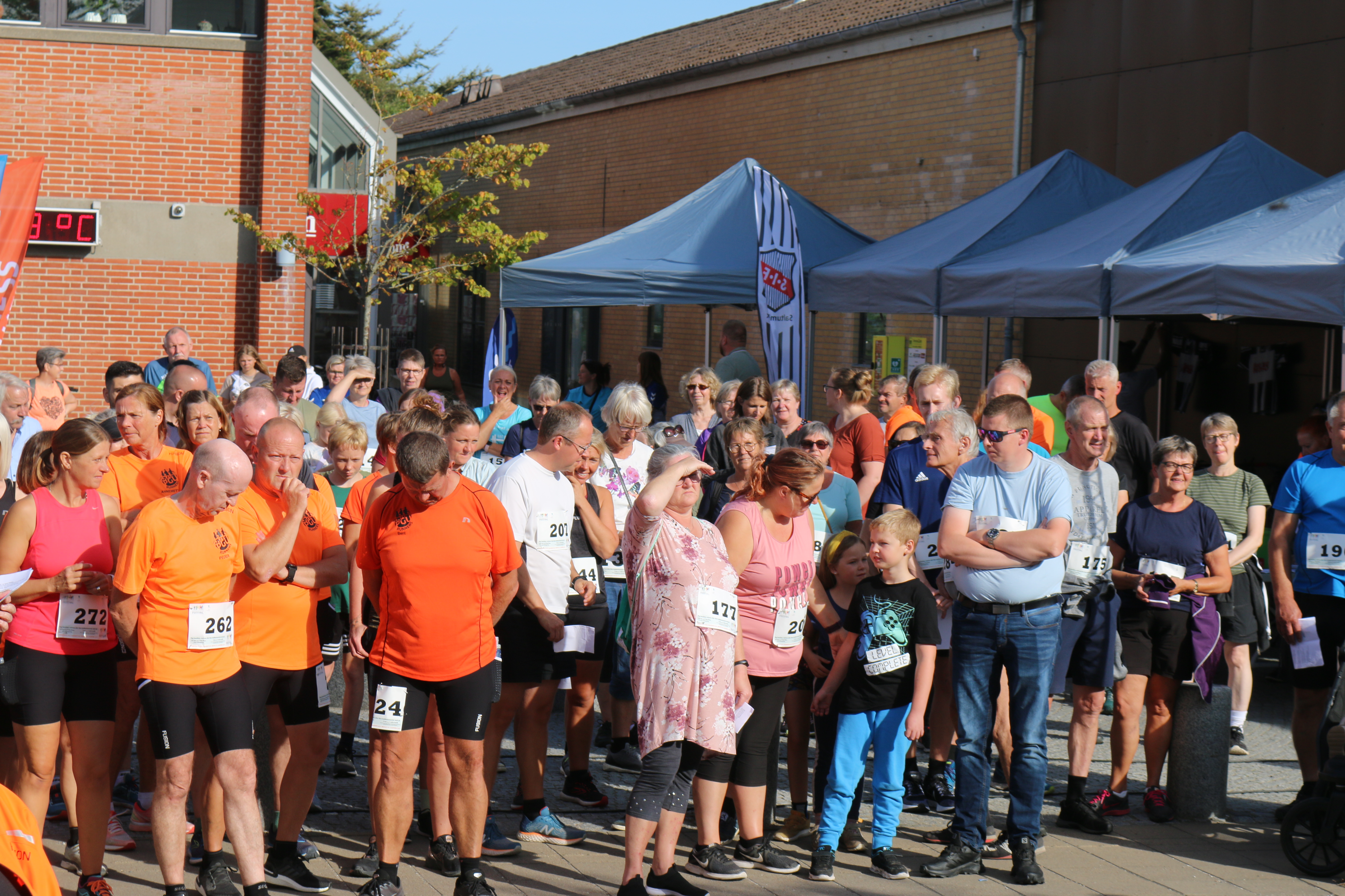 Folkemængde i Pandrup til Genstartsfestival