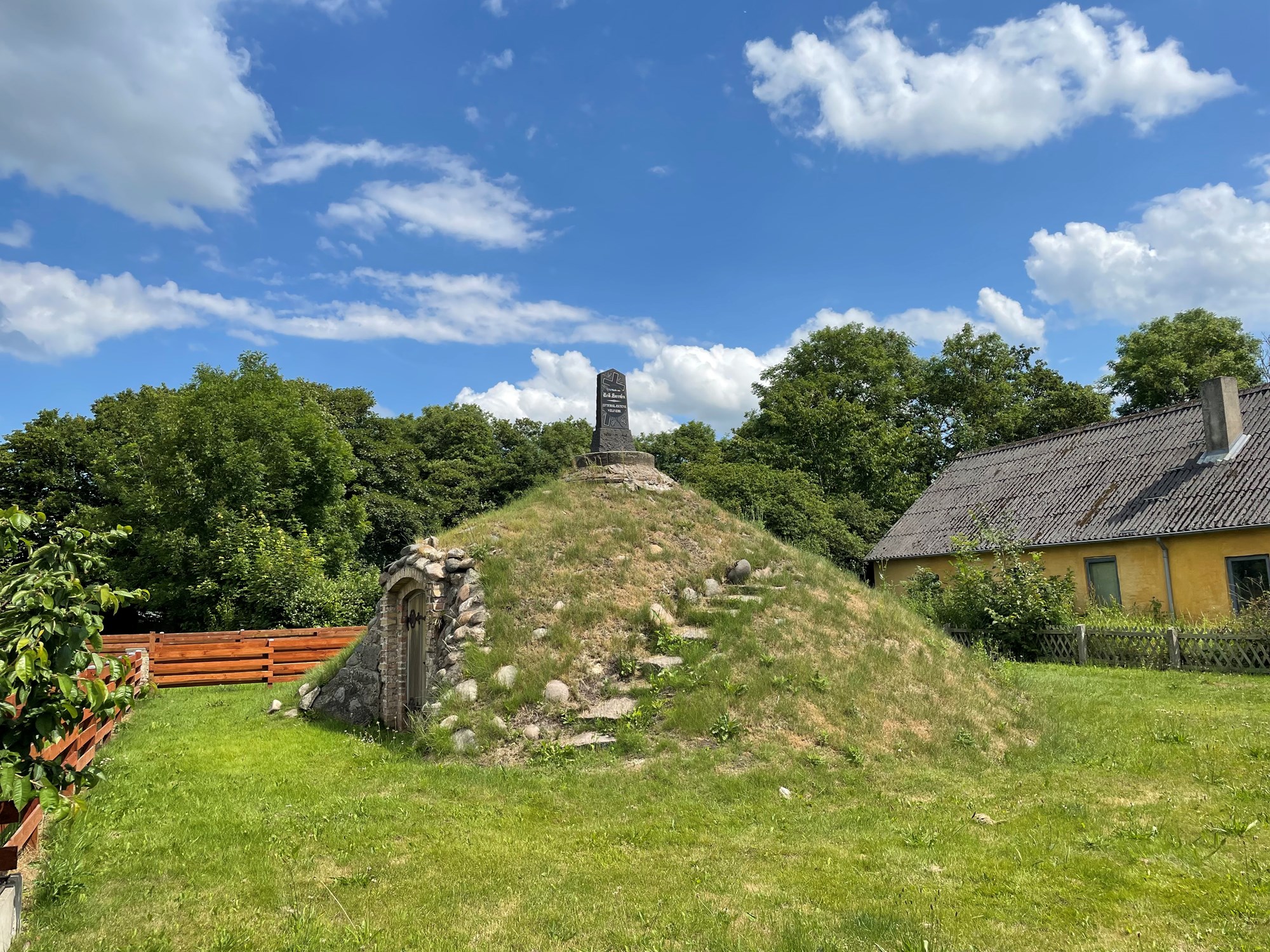 Skæg Jerriks gravhøj i Sdr. Saltum