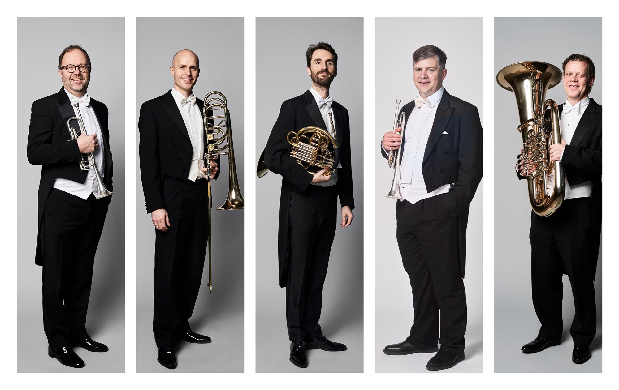 Ensemblet der spiller på Museet For Papirkunst