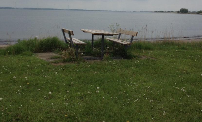Bænk ved Haverslev Havn