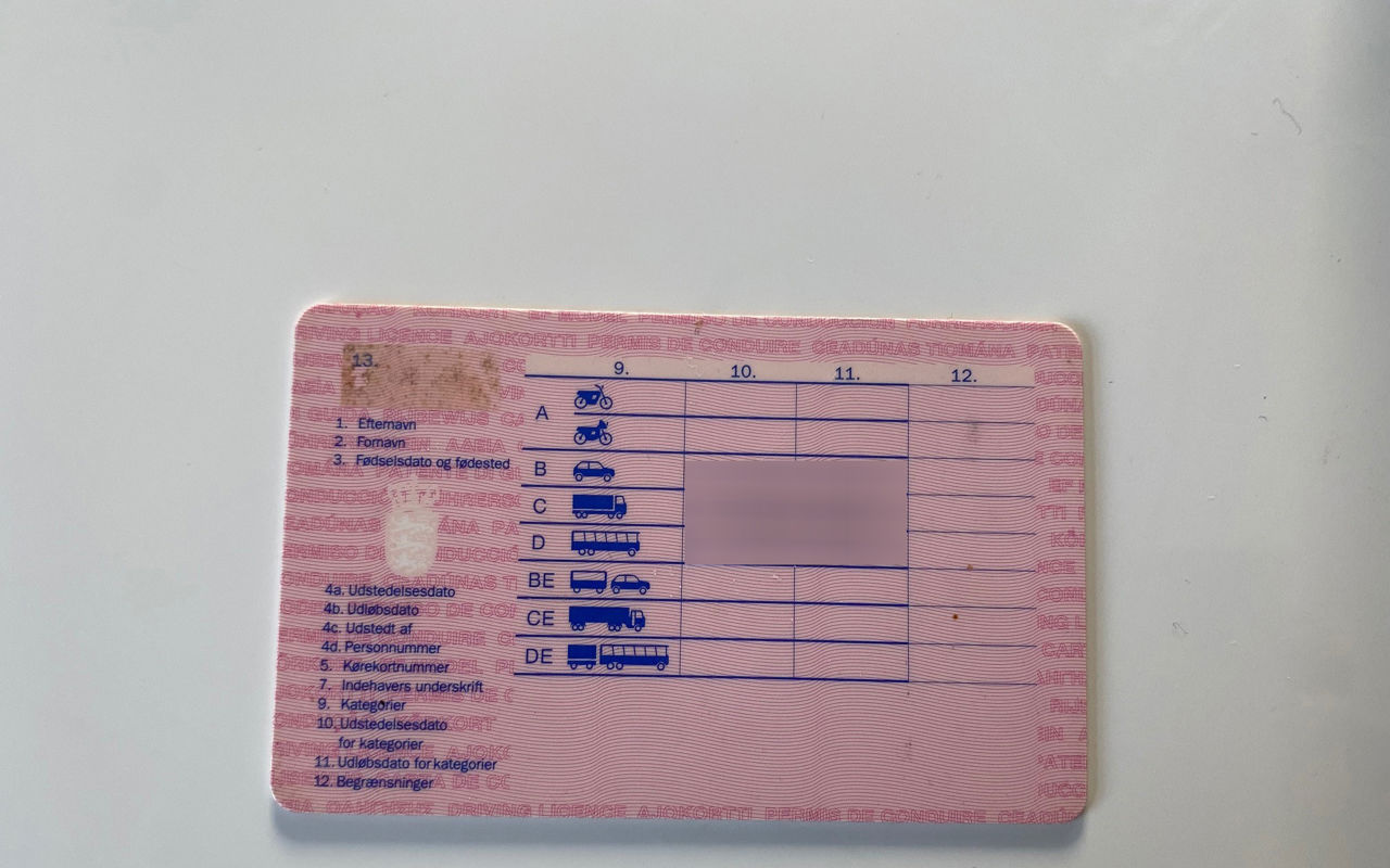 bagside af kørekort