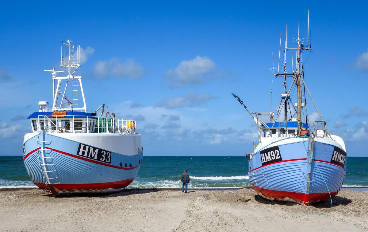 Fiskerbåde på strand