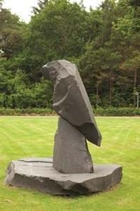 Skulptur af fugl Ved Fjerritslev Gymnasium